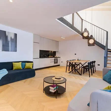 Mare Sano Plaza Apartmán *