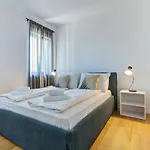 Mare Sano Plaza Lägenhet *