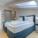 Mare Sano Plaza Lägenhet *