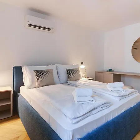 아파트 Mare Sano Plaza *