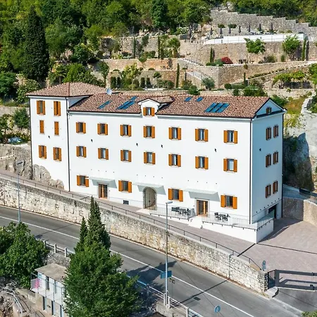 Mare Sano Plaza Lägenhet *