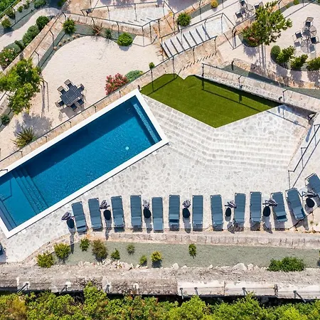 Mare Sano Plaza 아파트